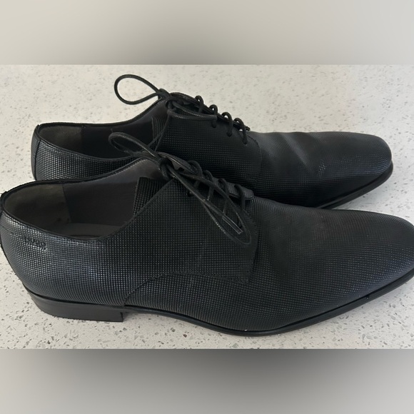 Hugo by Hugo Boss Classic Black Men\'s textured leather Hureb  Dress Shoes size 8